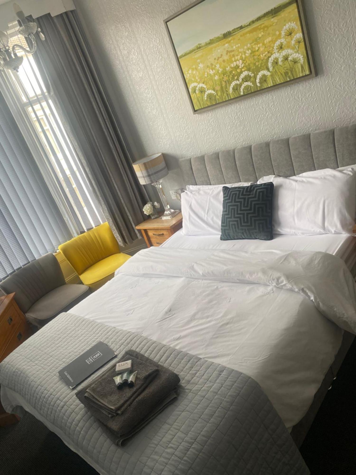 Bradburys Of Blackpool Ngoại thất bức ảnh
