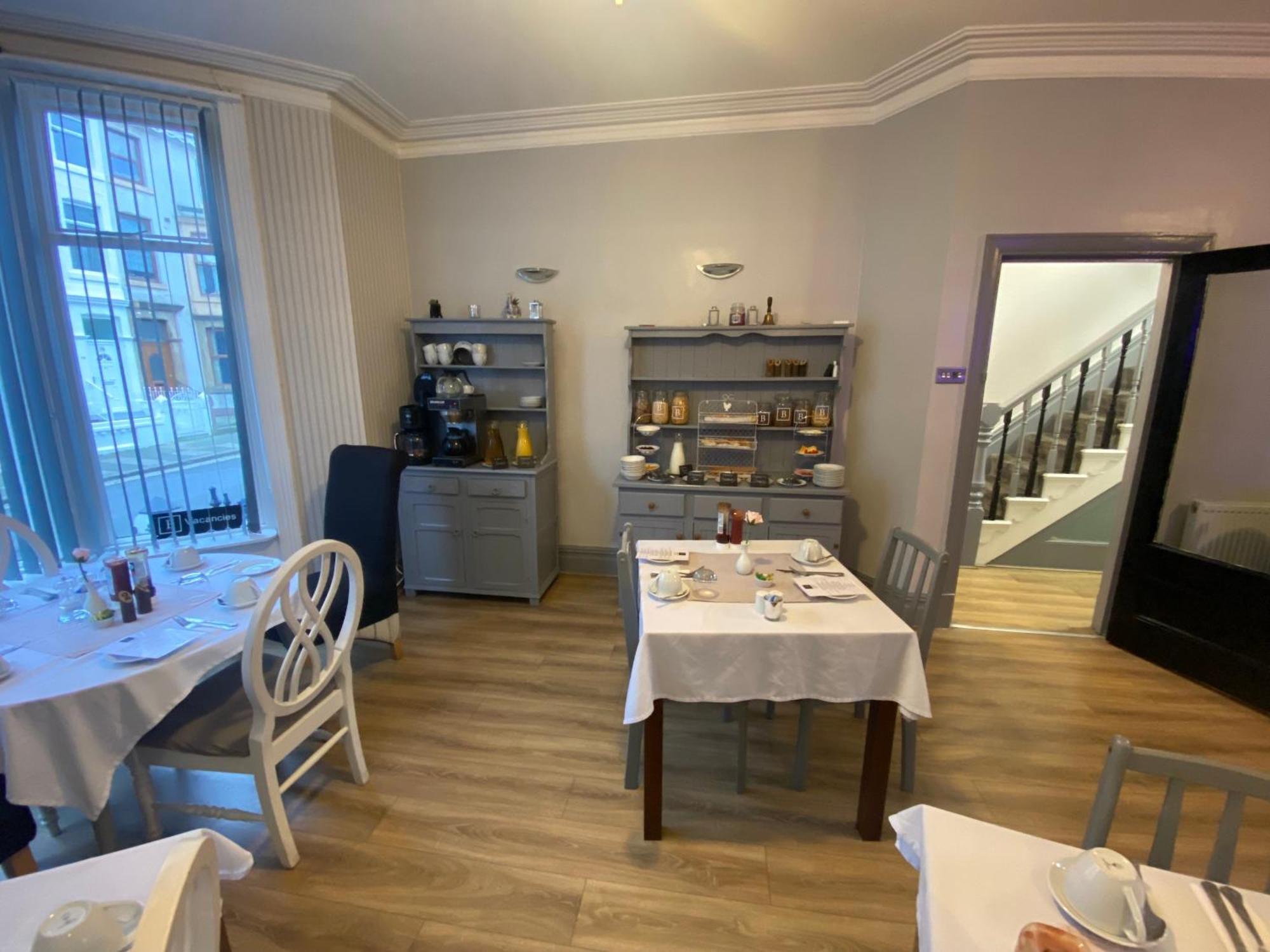 Bradburys Of Blackpool Ngoại thất bức ảnh