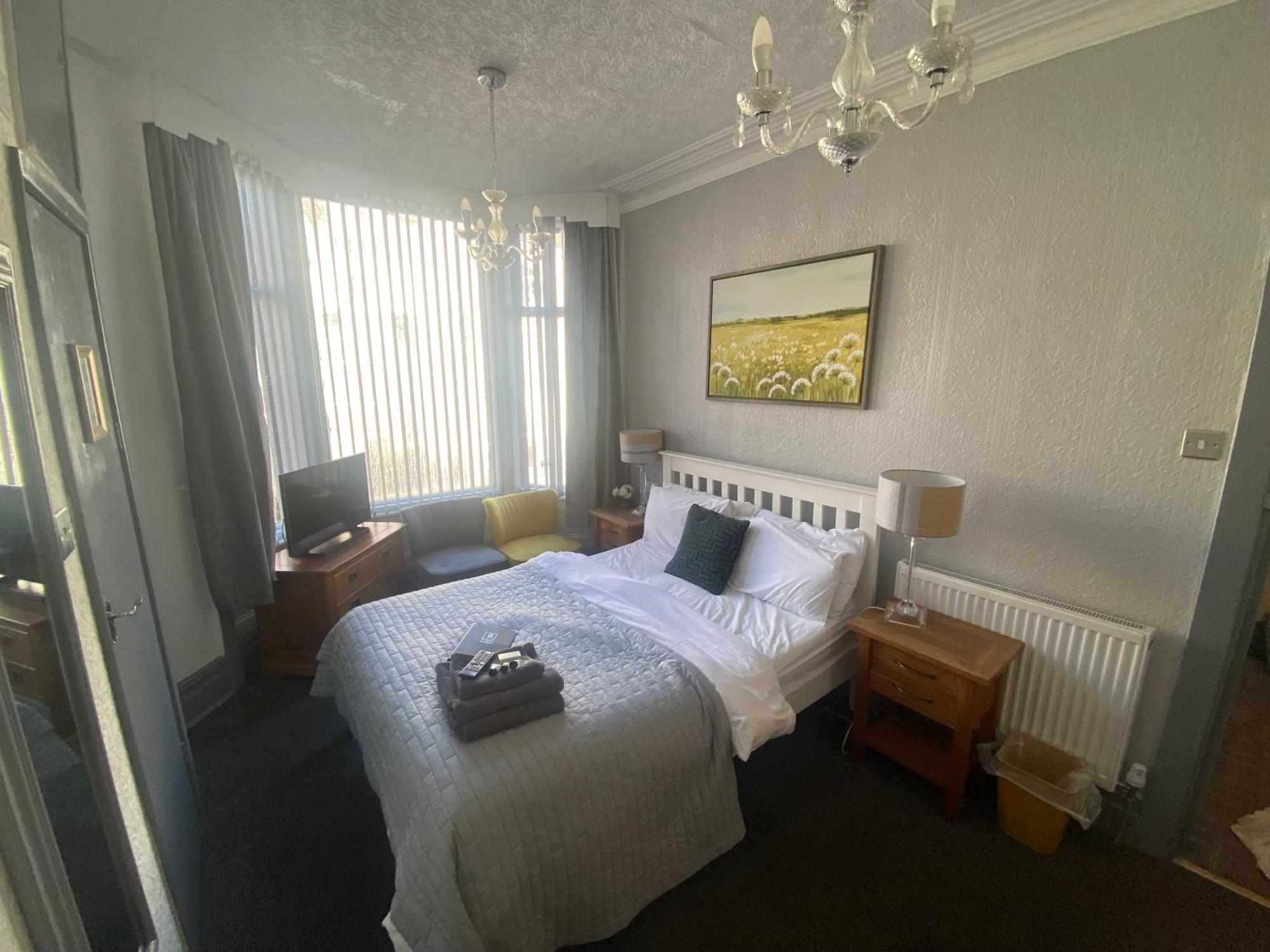 Bradburys Of Blackpool Ngoại thất bức ảnh