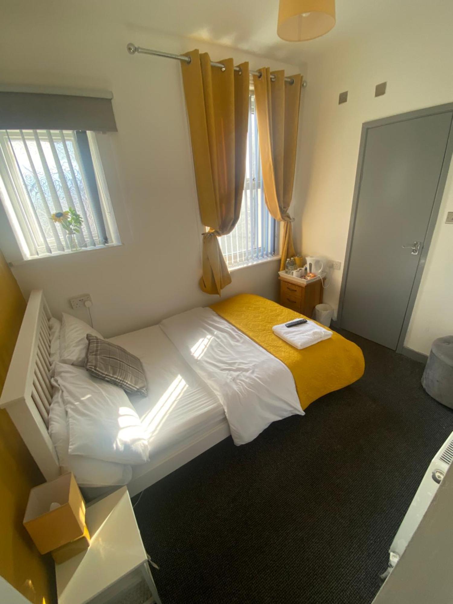 Bradburys Of Blackpool Ngoại thất bức ảnh