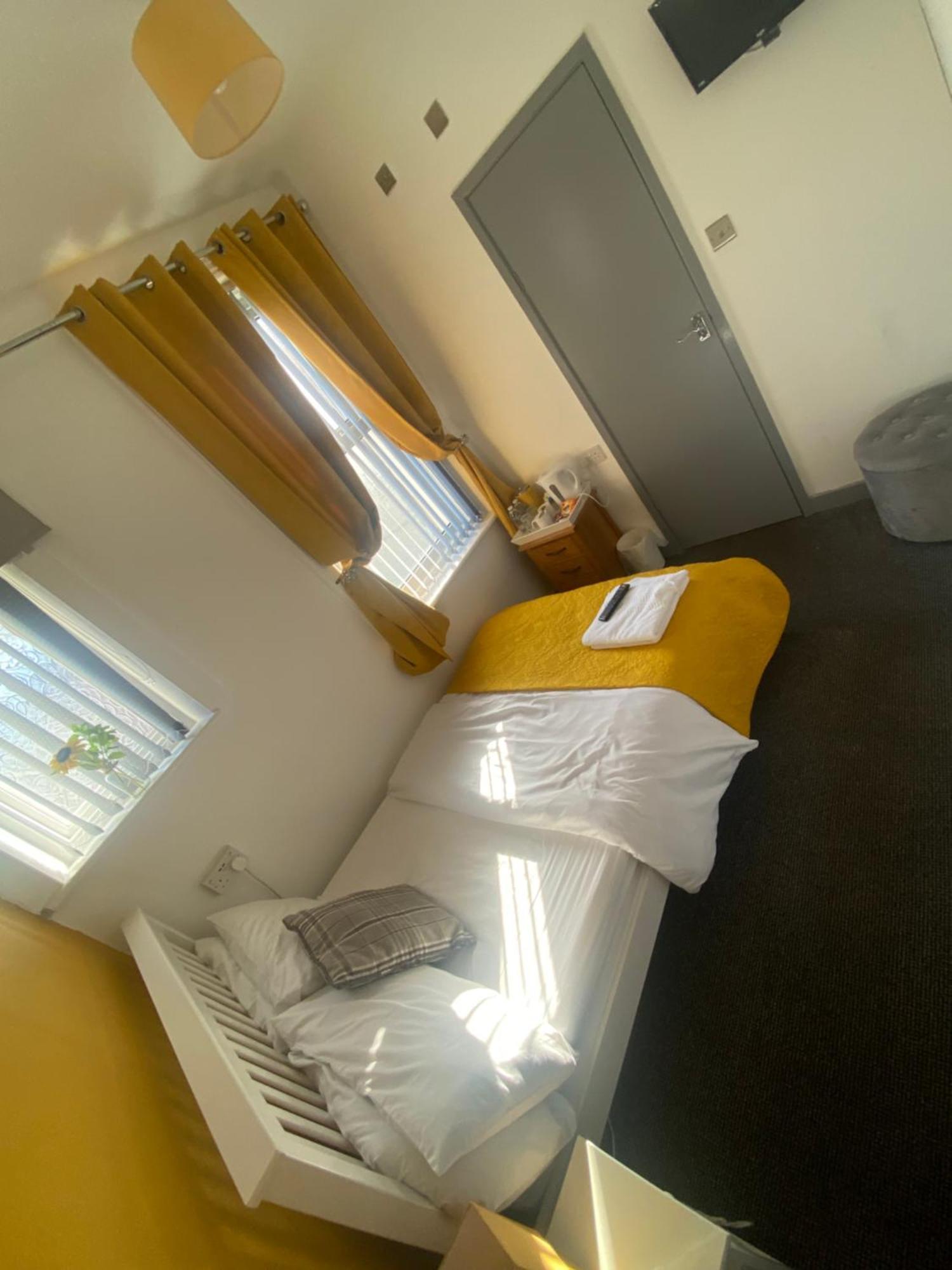 Bradburys Of Blackpool Ngoại thất bức ảnh